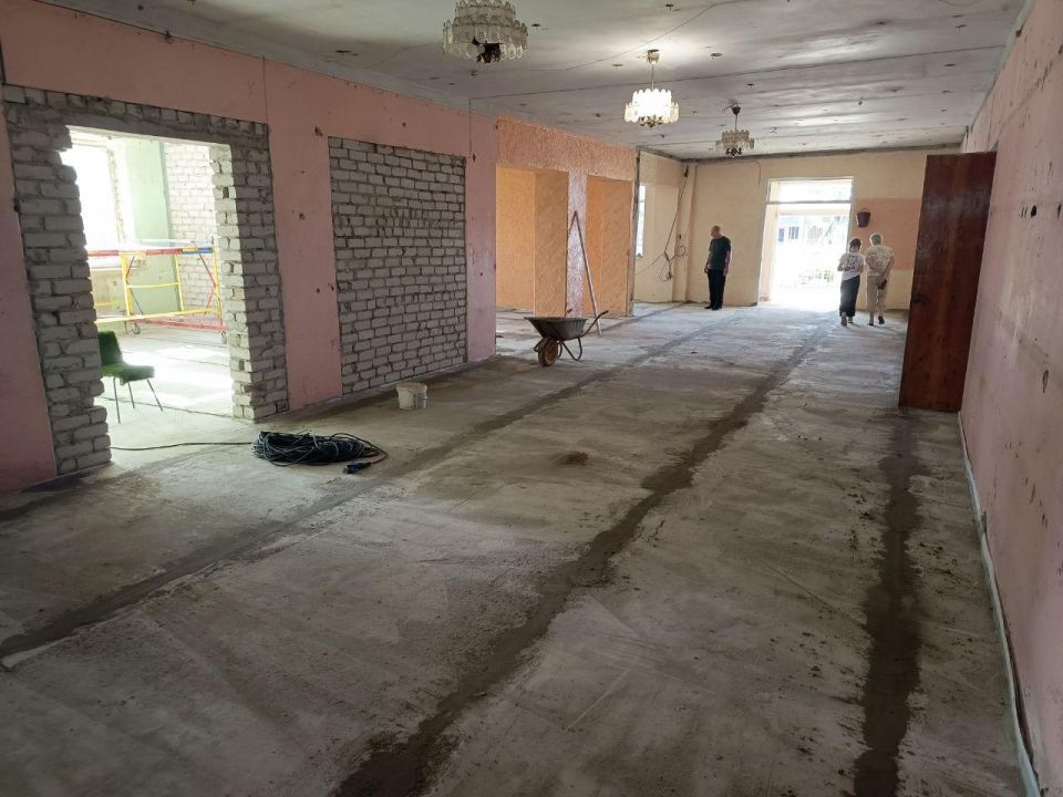 В Терпеньевском доме культуры продолжается капитальный ремонт