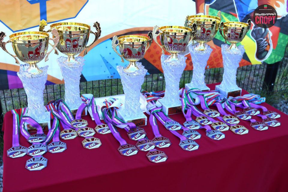 ���������� ������: � ����������� ������� ������ ����� �� ������������� ���� ��������� �������� ��������� ���������� 3�3