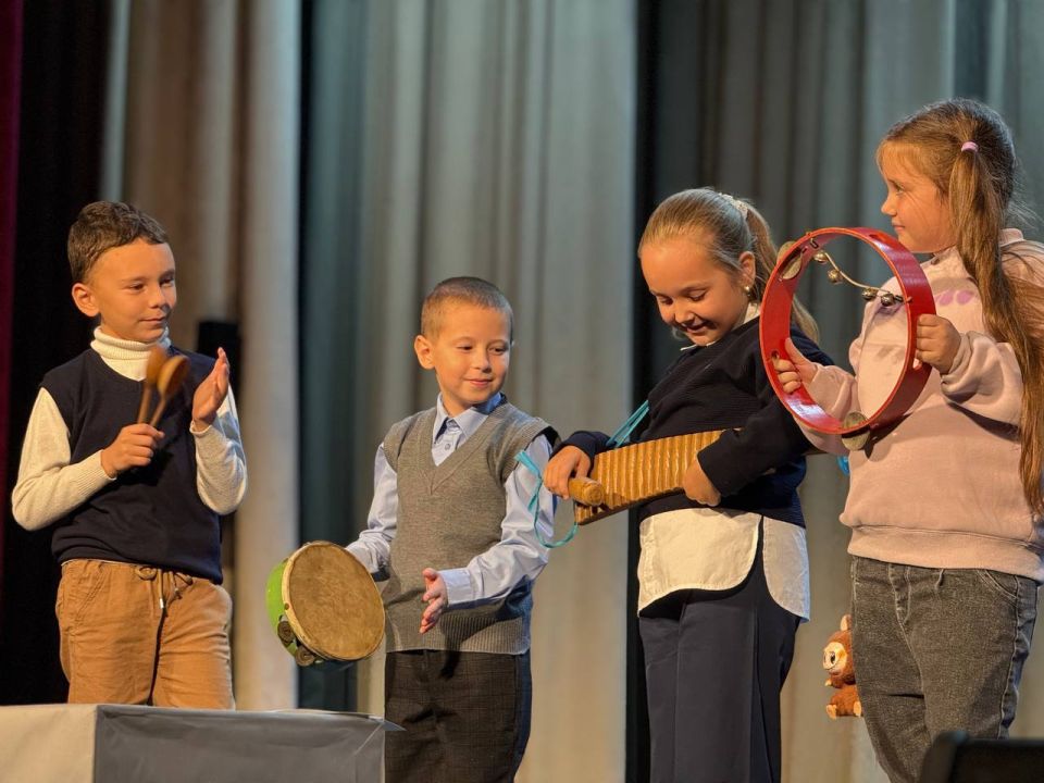 Сегодня в ДК Железнодорожников прошла игровая познавательная программа «Музыкальная минутка»!
