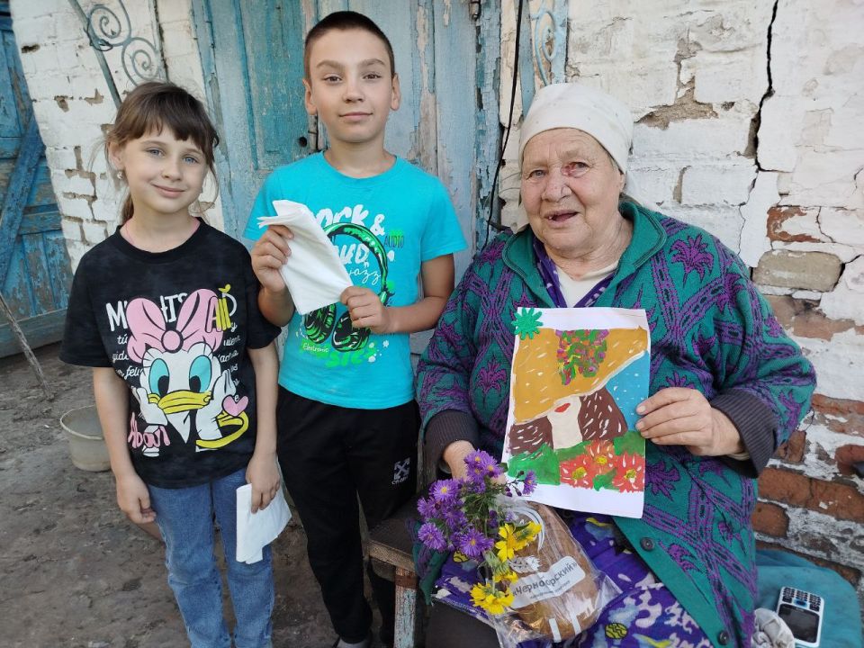 День добрых дел. Когда человек живёт один, так важно ощущать, что о нём помнят