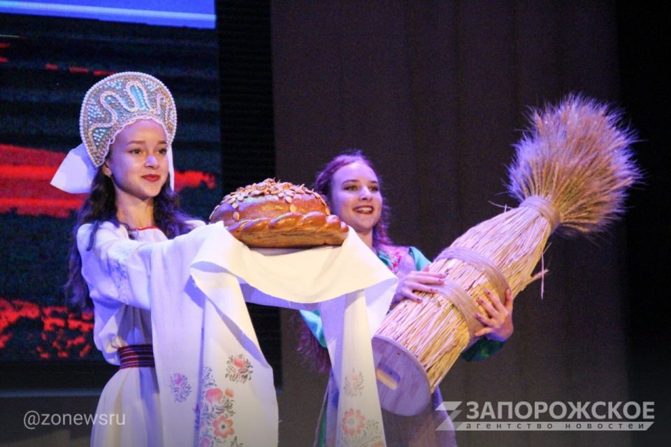 � ��� � ��������� � �����������, ������������ ��� ���������� ��������� ��������� � ���������������� ��������������, ������� ������ �� ������ �������� ����������������� � ����������