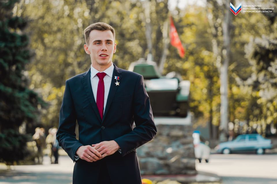 � ���������� ������ ���������� ������ � ������� ���� � ����� 80-����� ������ � ������� ������������� �����