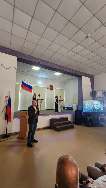 В преддверии празднования годовщины освобождения Мелитополя от немецко-фашистских захватчиков Министерство образования и науки Запорожской области провело демонстрацию документальной ленты "Павел Судоплатов