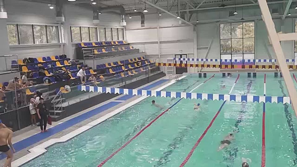 Пловцы из Мелитополя, Энергодара и Геническа померились силами на разных дистанциях