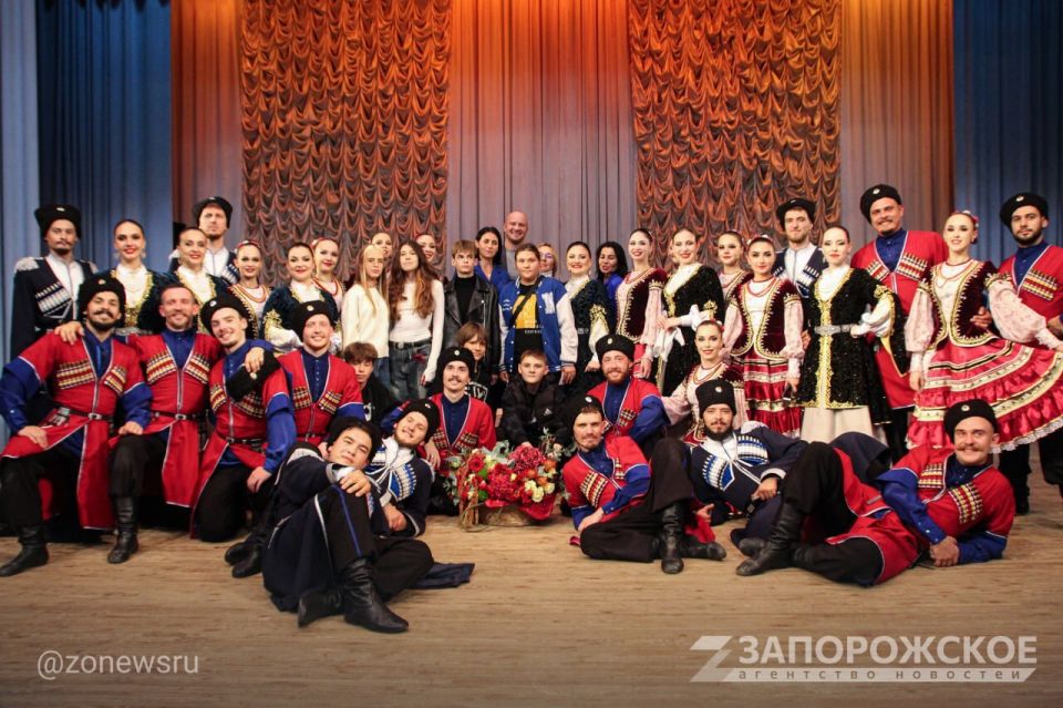 В Мелитополе с большим успехом прошел концерт Государственного казачьего ансамбля песни и танца «Ставрополье»