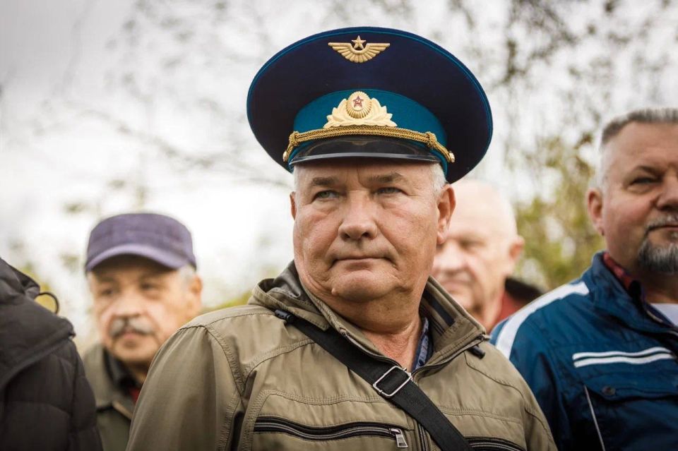 ������� ��������: 175-� ���� ������-������������ ������� ������� ������� 70 ��� �� ��� �����������