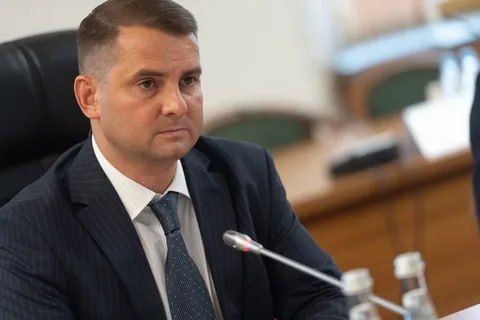 Председатель комитета Госдумы по труду, соцполитике и делам ветеранов Ярослав Нилов заявил, что обязательного перевода пенсий в цифровые рубли не будет