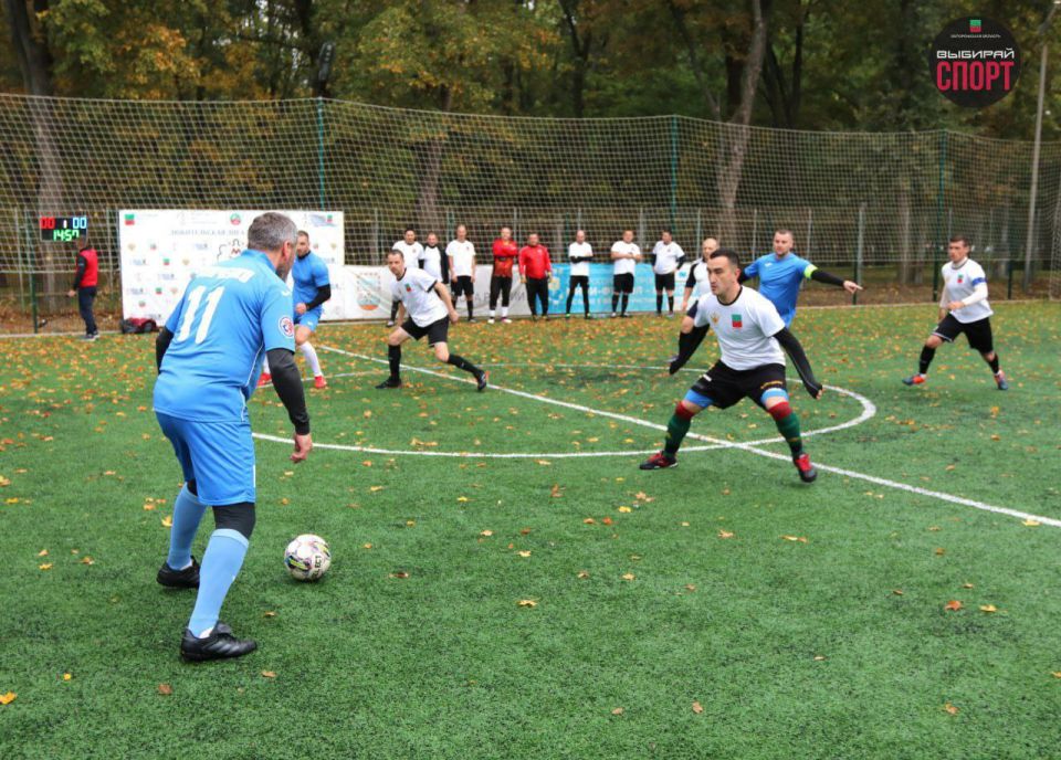 ����� 4-�� �������� ��� ���� �� ����-������� 5�5, ����������� 80-����� ������ � ������� ������������� �����