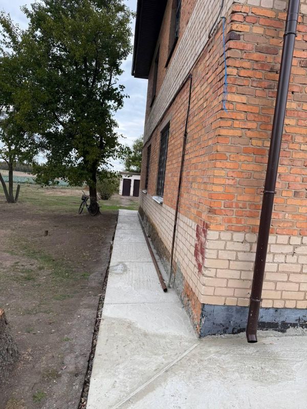 Шефы завершили ремонтные и работы здания администрации в с. Проминь