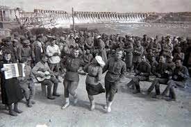 Сегодня, в День освобождения города Запорожья от немецко-фашистских захватчиков, запорожские активисты ЛДПР с гордостью вспоминают героический подвиг наших предков, отстоявших свободу родной земли