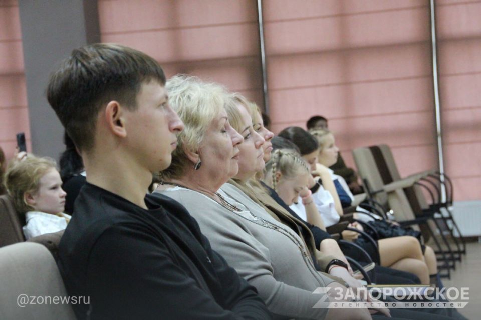 ������� ������������� ��������� ��������� ��������� � ����������