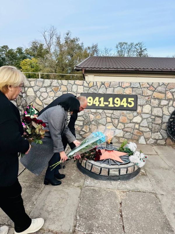 14 ������� -���� ������������ ����������