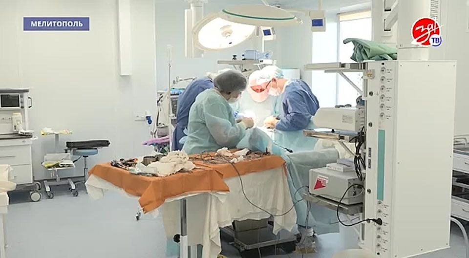 В Мелитопольский онкодиспансер приехала команда оперирующих врачей из Томска