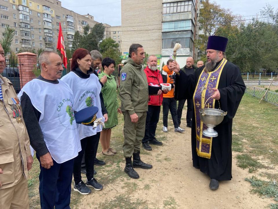 В Запорожской области заложили Аллею казачьей славы В Запорожской области заложили Аллею казачьей славы