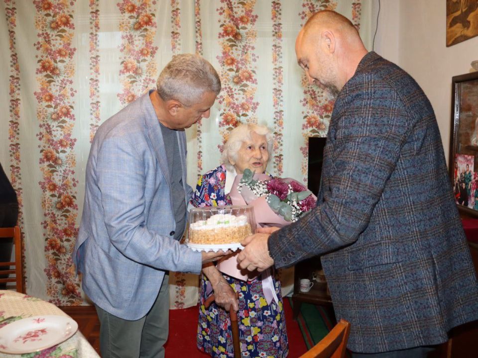 � ���������� �������� ����� ��������� ������� �� �������