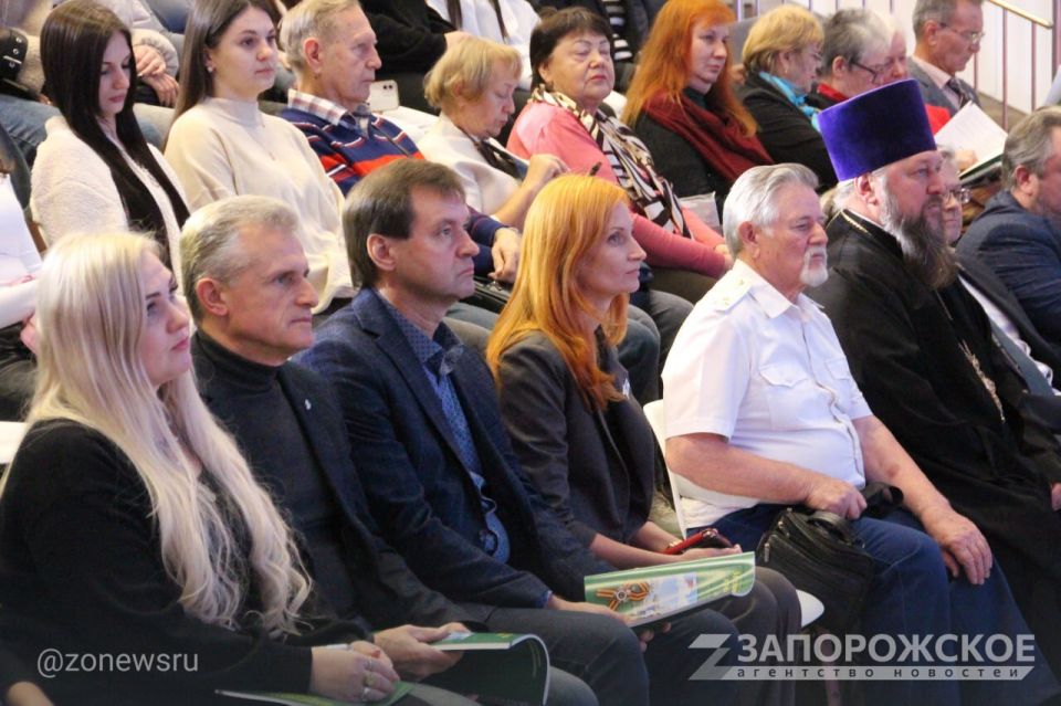 �������� ��������� ���������� ����������� ���������� ������� � 80-����� ������