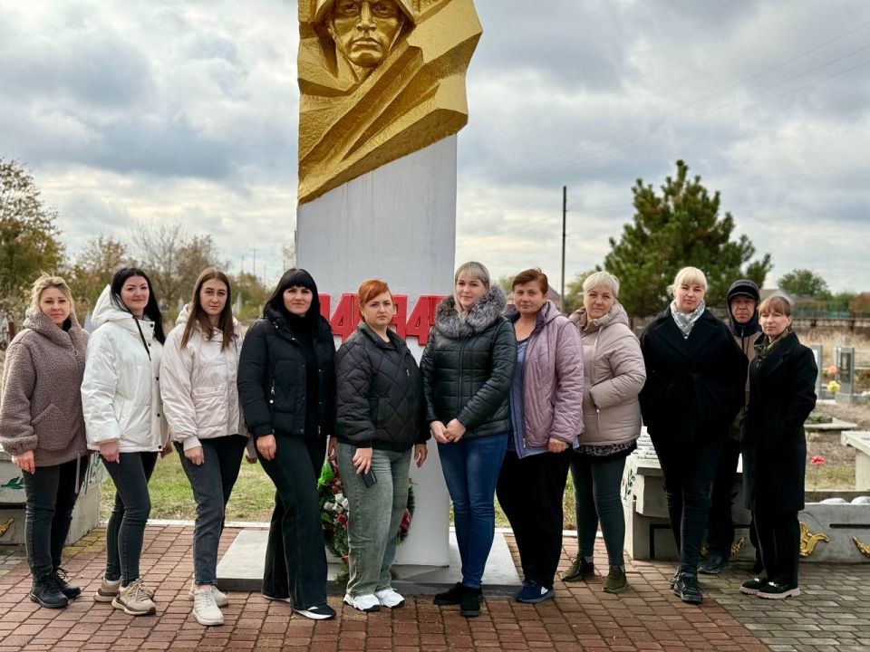 В преддверии Дня освобождения села Новобогдановка было благоустроено самое святое место села — Братская могила