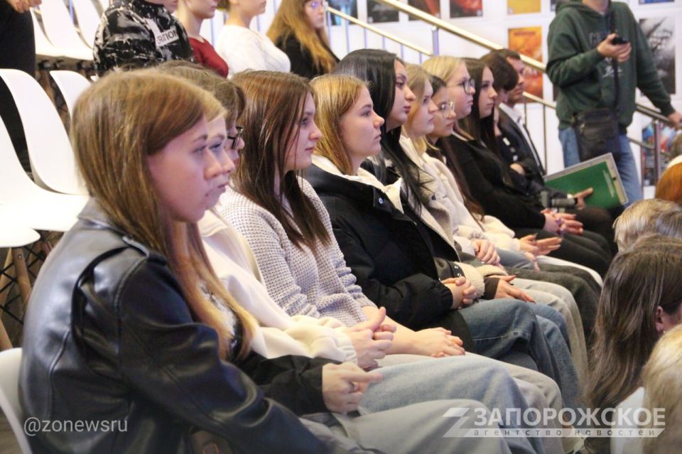 �������� ��������� ���������� ����������� ���������� ������� � 80-����� ������