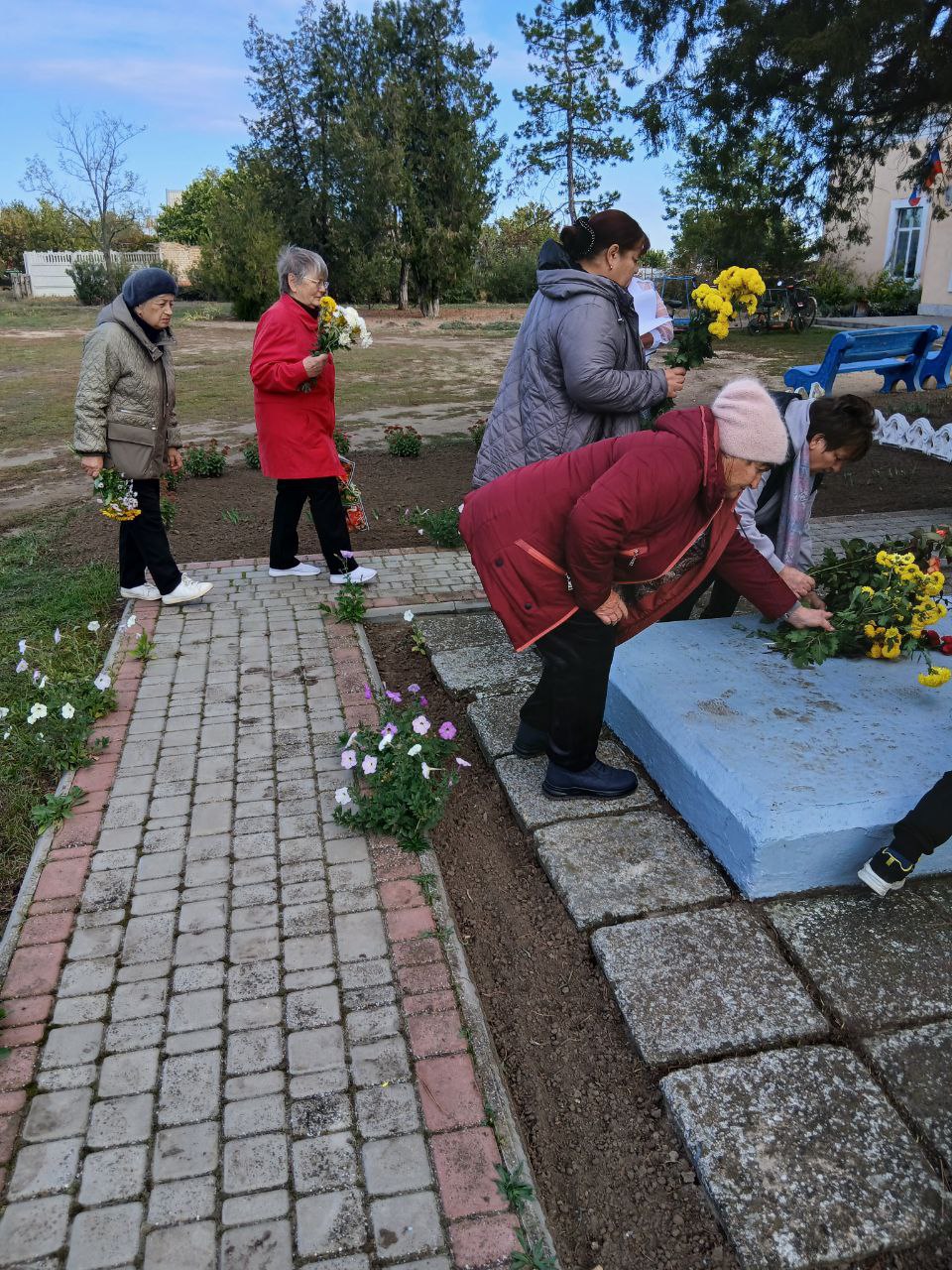 Сегодня Мелитопольский муниципальный округ отмечает 82-ю годовщину освобождения от немецко-фашистских захватчиков Сегодня Мелитопольский муниципальный округ отмечает 82-ю годовщину освобождения от немецко-фашистских захватчиков