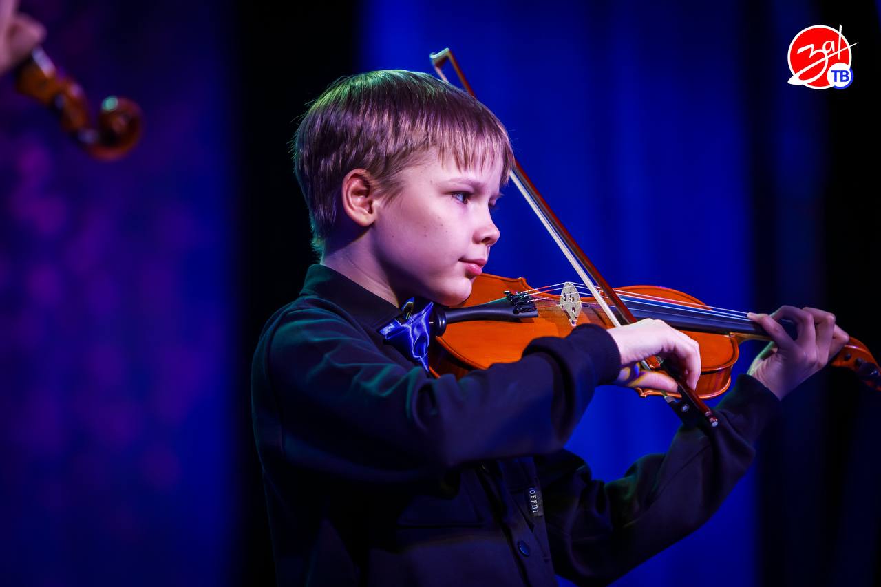 Во Дворце культуры Железнодорожников ко Дню защитника Отечества состоялся праздничный городской концерт «О Родине, о мужестве, о славе» Во Дворце культуры Железнодорожников ко Дню защитника Отечества состоялся праздничный городской концерт «О Родине, о мужестве, о славе»