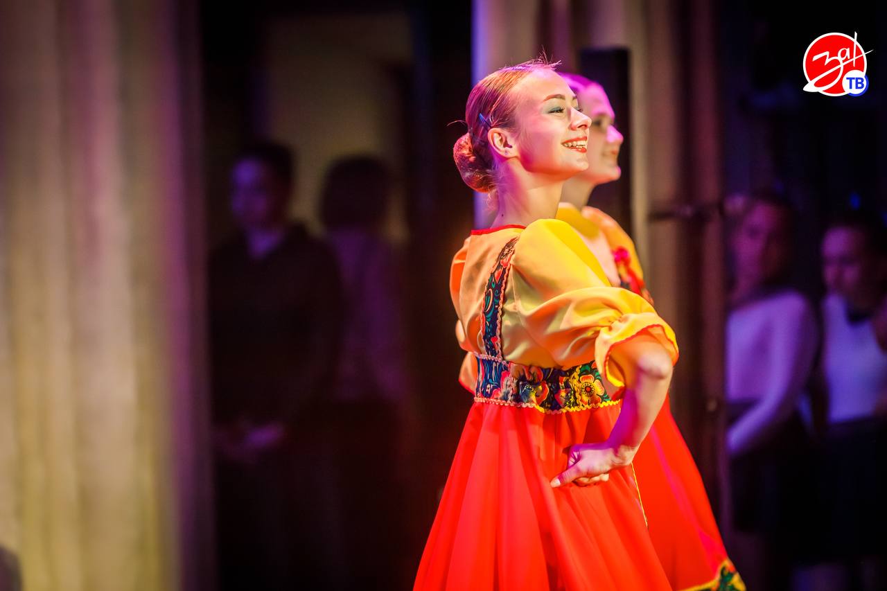 Во Дворце культуры Железнодорожников ко Дню защитника Отечества состоялся праздничный городской концерт «О Родине, о мужестве, о славе» Во Дворце культуры Железнодорожников ко Дню защитника Отечества состоялся праздничный городской концерт «О Родине, о мужестве, о славе»