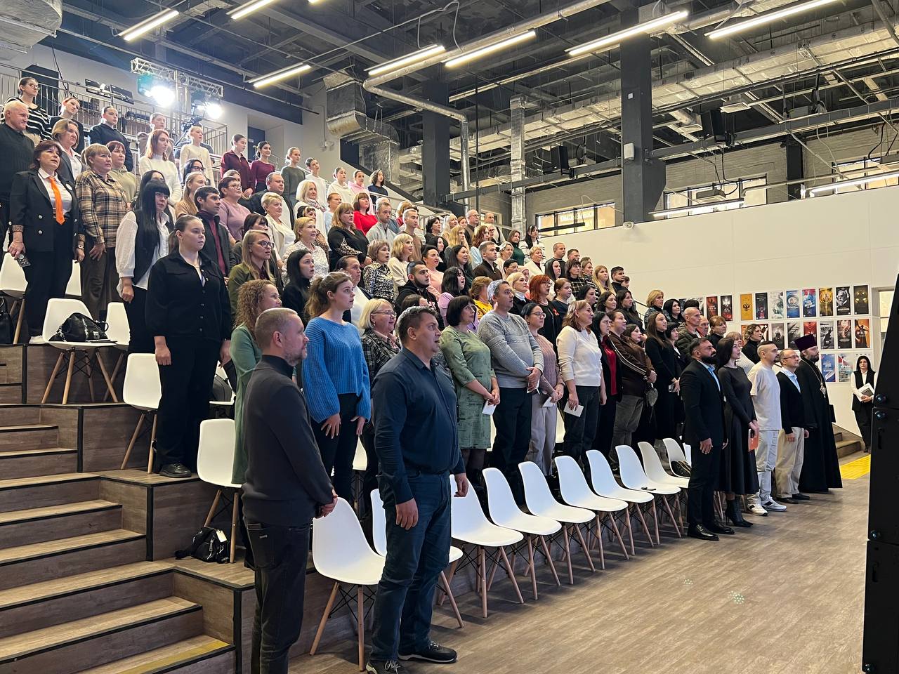 Сегодня в Мелитополе состоялось мероприятие «Творческие проекты по поддержке и сохранению русской культуры и русского языка как государственного «День славянской письменности и культуры» Сегодня в Мелитополе состоялось мероприятие «Творческие проекты по поддержке и сохранению русской культуры и русского языка как государственного «День славянской письменности и культуры»