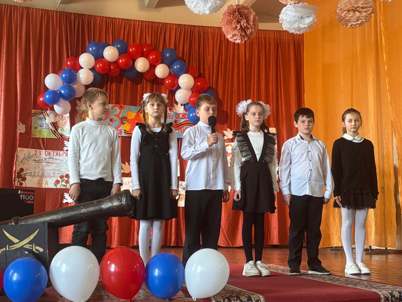 День памяти и гордости в мелитопольской школе №20 День памяти и гордости в мелитопольской школе №20