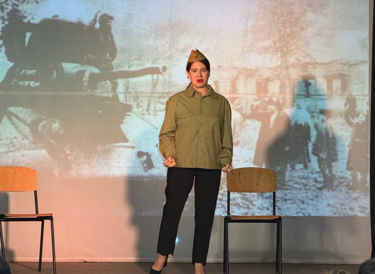 В Мелитопольском колледже культуры и искусств состоялась театрально-музыкальная композиция «Я помню город под фашистским сапогом», посвящённая дню освобождения города Мелитополь В Мелитопольском колледже культуры и искусств состоялась театрально-музыкальная композиция «Я помню город под фашистским сапогом», посвящённая дню освобождения города Мелитополь