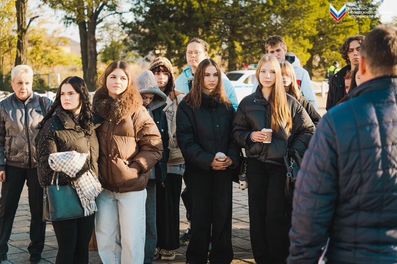 Для молодёжи состоялась экскурсионная программа, приуроченная ко Дню освобождения города Мелитополь от немецко-фашистских захватчиков Для молодёжи состоялась экскурсионная программа, приуроченная ко Дню освобождения города Мелитополь от немецко-фашистских захватчиков
