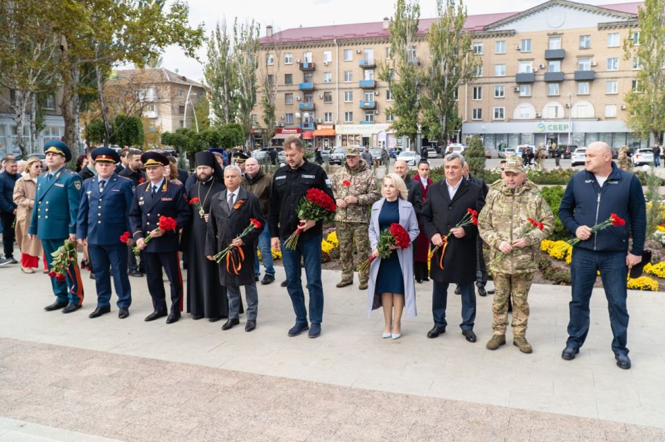 ������ ��������: � ���� ������������ ������ ������ �� �������-���������� ����������� �� ��������� ����� � ��������� ��������� ��������, ��� �������� ����� ���� ����� ��������� ������, �������� ����� �� ���� �������...