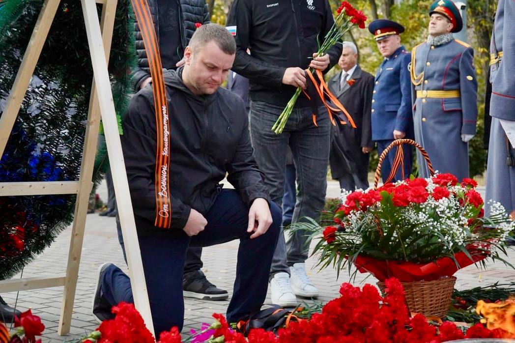 Память в сердцах, спорт в действии: спортивное сообщество чтит героев! Память в сердцах, спорт в действии: спортивное сообщество чтит героев!