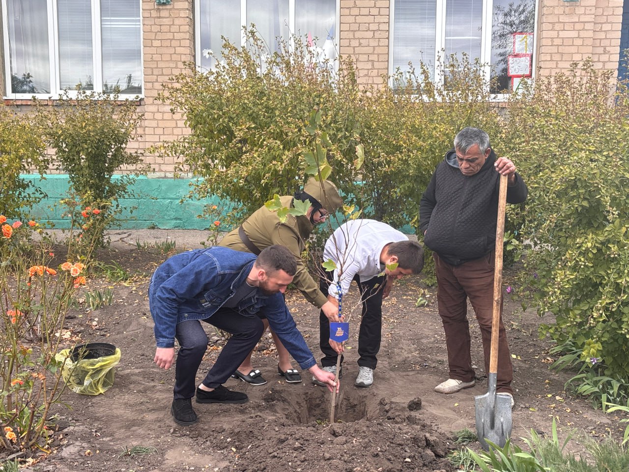 День памяти и гордости в мелитопольской школе №20 День памяти и гордости в мелитопольской школе №20
