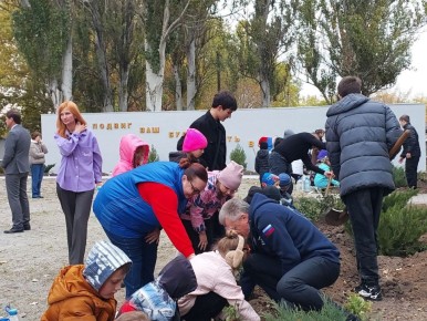 23 октября 2025 года, в День 82-й годовщины освобождения Мелитополя от немецко-фашистских захватчиков, Избирательная комиссия Запорожской области совместно с руководителем филиала Дома народов России в Запорожской области...