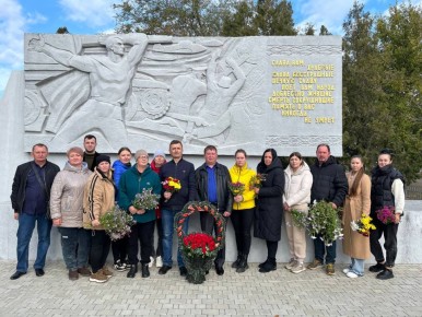 Помним. Скорбим. Благодарим