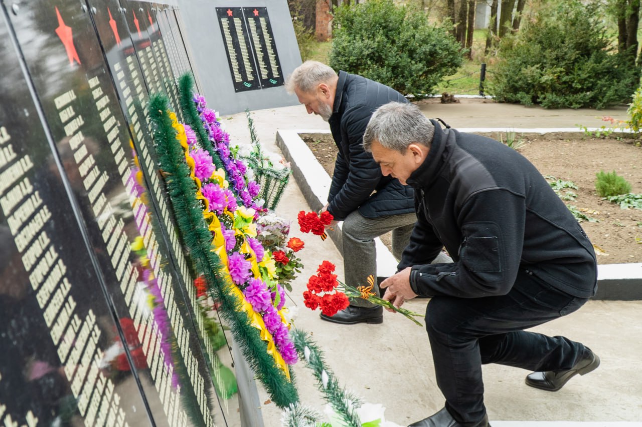 Сергей Золотарёв: Сегодня Мелитополь посетила делегация Мангушского муниципального округа Донецкой Народной Республики во главе с Борисом Владимировичем Тримой Сергей Золотарёв: Сегодня Мелитополь посетила делегация Мангушского муниципального округа Донецкой Народной Республики во главе с Борисом Владимировичем Тримой