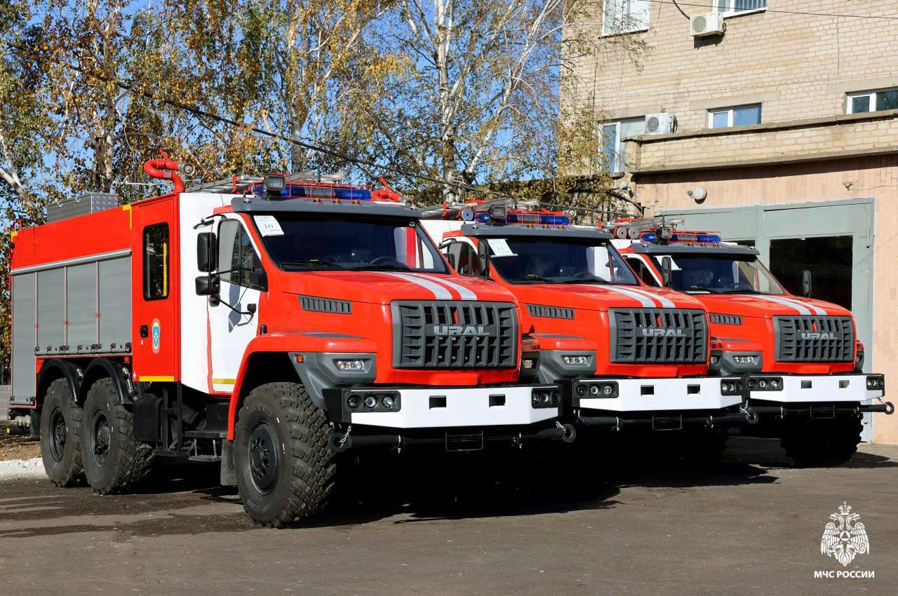 В МЧС России по Запорожской области поступило более 20 единиц спецтехники