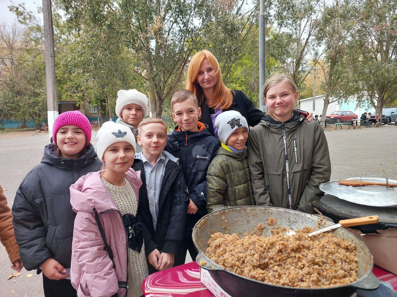 23 октября 2025 года, в День 82-й годовщины освобождения Мелитополя от немецко-фашистских захватчиков, Избирательная комиссия Запорожской области совместно с руководителем филиала Дома народов России в Запорожской области... 23 октября 2025 года, в День 82-й годовщины освобождения Мелитополя от немецко-фашистских захватчиков, Избирательная комиссия Запорожской области совместно с руководителем филиала Дома народов России в Запорожской области...