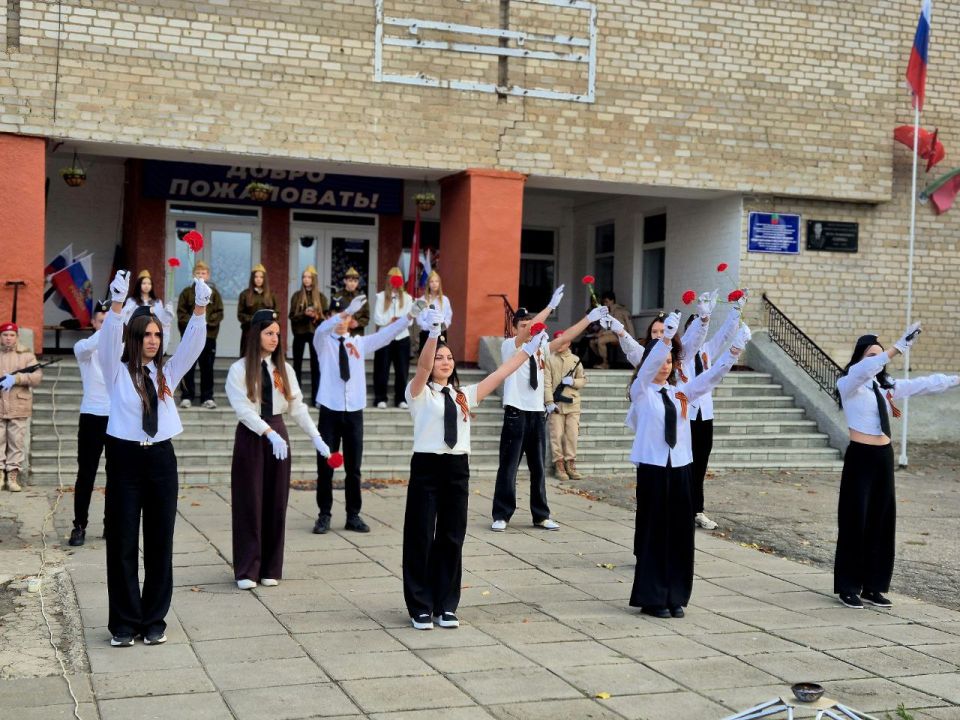 23 ������� � ���������������� ����� � 2 ����� ����� ���������� ����� �. �. ������ ���������� ������������� �������, ����������� 82-� ��������� ������������ ������ ����������