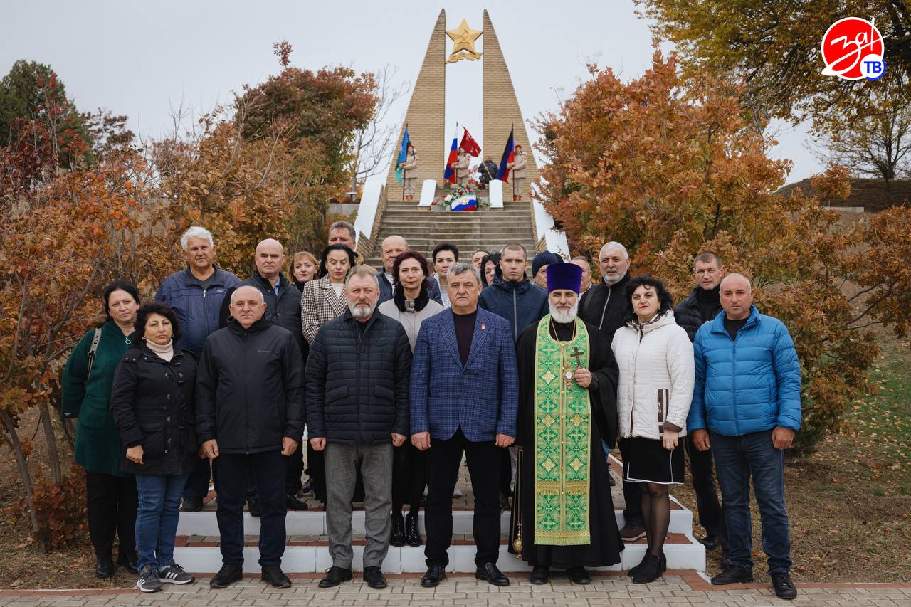 Ко Дню освобождения Мелитополя от немецко-фашистских захватчиков Запорожскую область посетила делегация Донецкой Народной Республики Ко Дню освобождения Мелитополя от немецко-фашистских захватчиков Запорожскую область посетила делегация Донецкой Народной Республики
