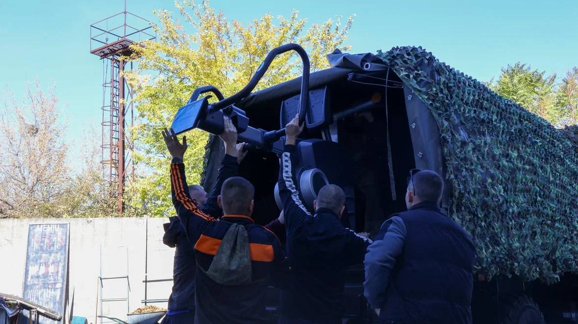 Спорткомплекс «ТЕРРА» передал тренажеры военной комендатуре при поддержке «Единой России» Спорткомплекс «ТЕРРА» передал тренажеры военной комендатуре при поддержке «Единой России»