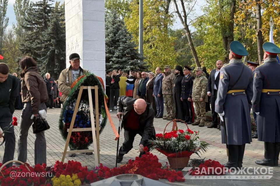 � ���������� ������ ������-������� � ����� 80-����� ������������ ������ �� �������-���������� �����������