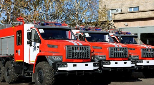 Пожарно-спасательные подразделения сразу нескольких городов Запорожской области получили новую специализированную технику