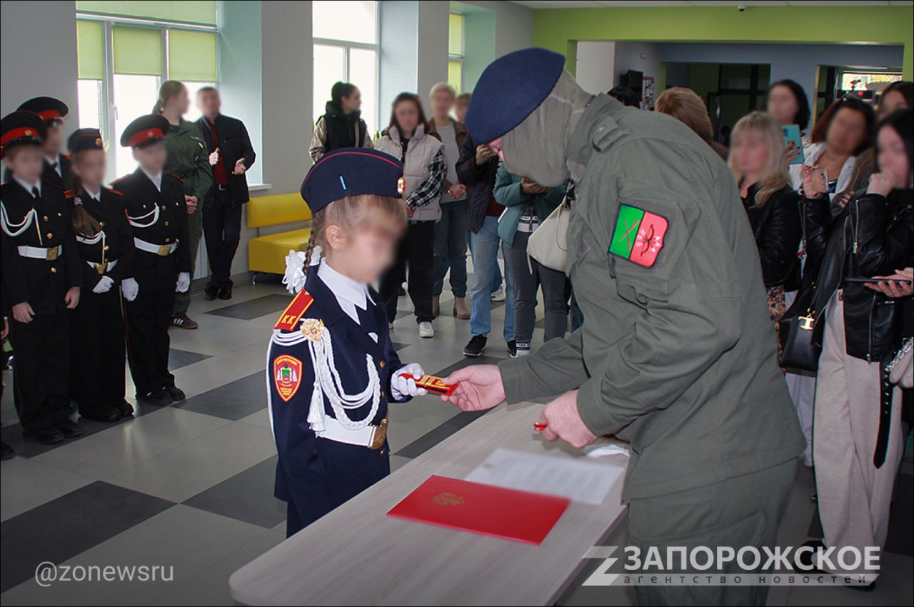 Более 200 учащихся кадетских классов Мелитополя приняли присягу кадета Более 200 учащихся кадетских классов Мелитополя приняли присягу кадета
