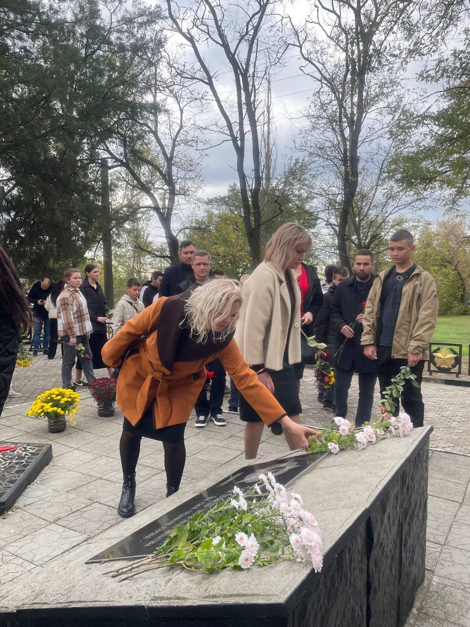 ДЕНЬ ОСВОБОЖДЕНИЯ СЕЛА!. Среди многих дней одна есть дата, Которая так сердцу дорога ДЕНЬ ОСВОБОЖДЕНИЯ СЕЛА!. Среди многих дней одна есть дата, Которая так сердцу дорога