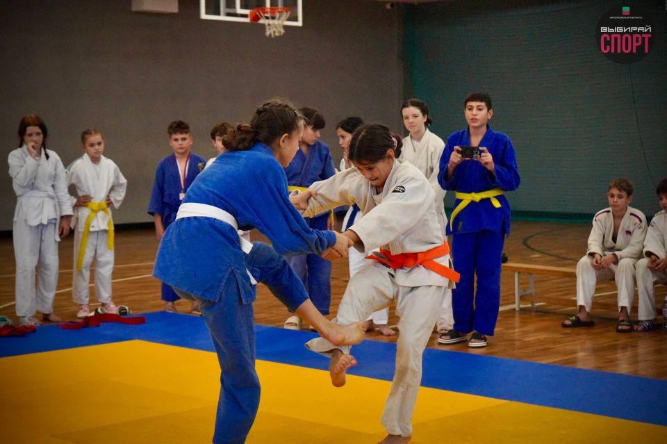 ������ ����������� ������� �� ����� ������ � ����������