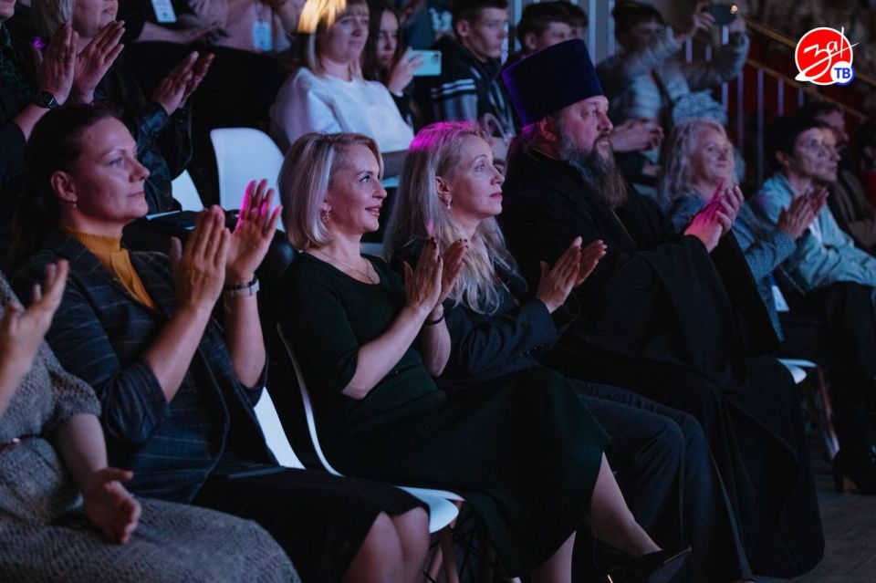 � ���������� ��������� ����� ������������� ��������