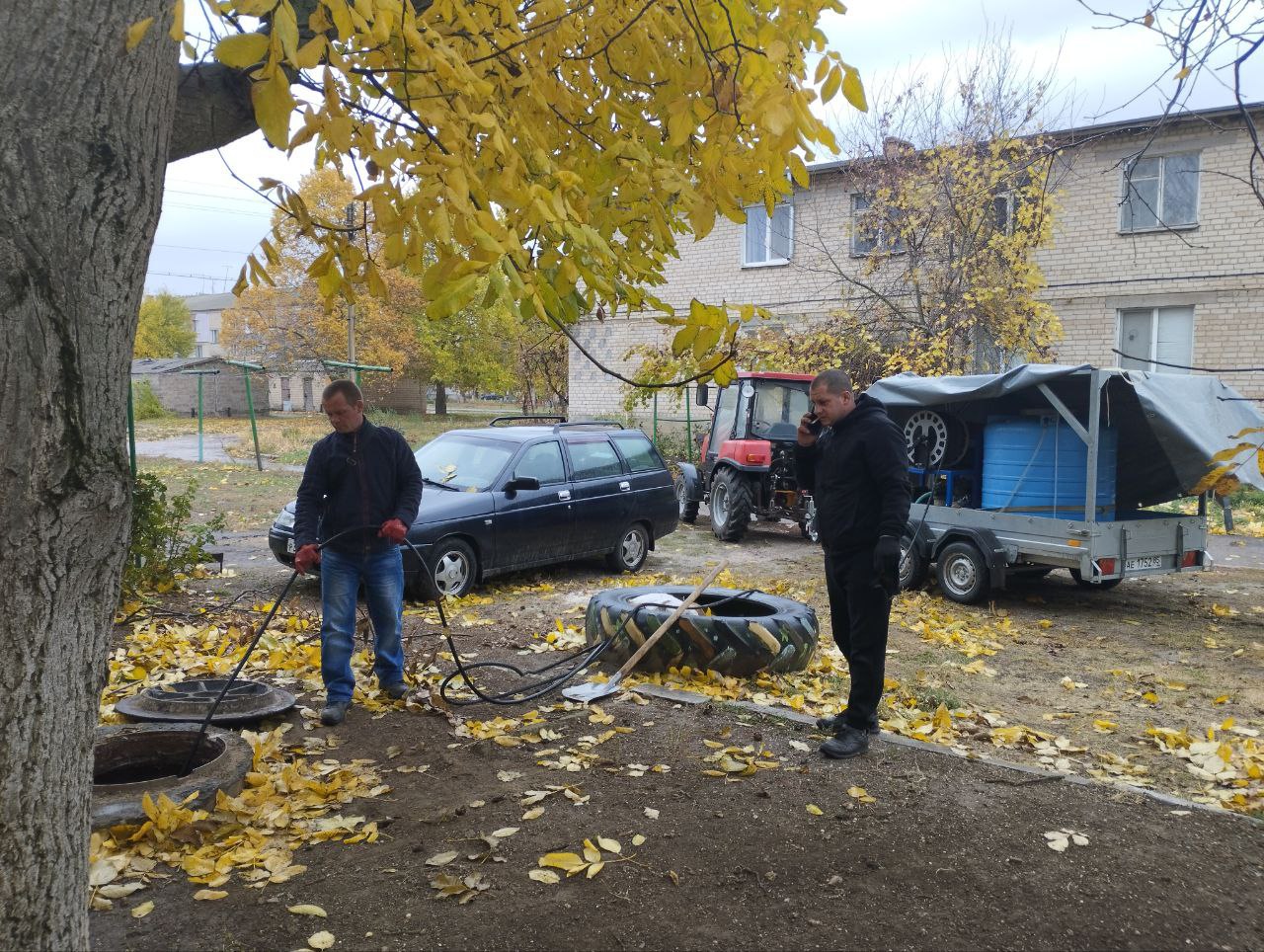 Авария устранена. Аварийная бригада МБУ «Жилсервис» успешно завершила работы по устранению засора на канализационной сети в п. Фруктовое Авария устранена. Аварийная бригада МБУ «Жилсервис» успешно завершила работы по устранению засора на канализационной сети в п. Фруктовое