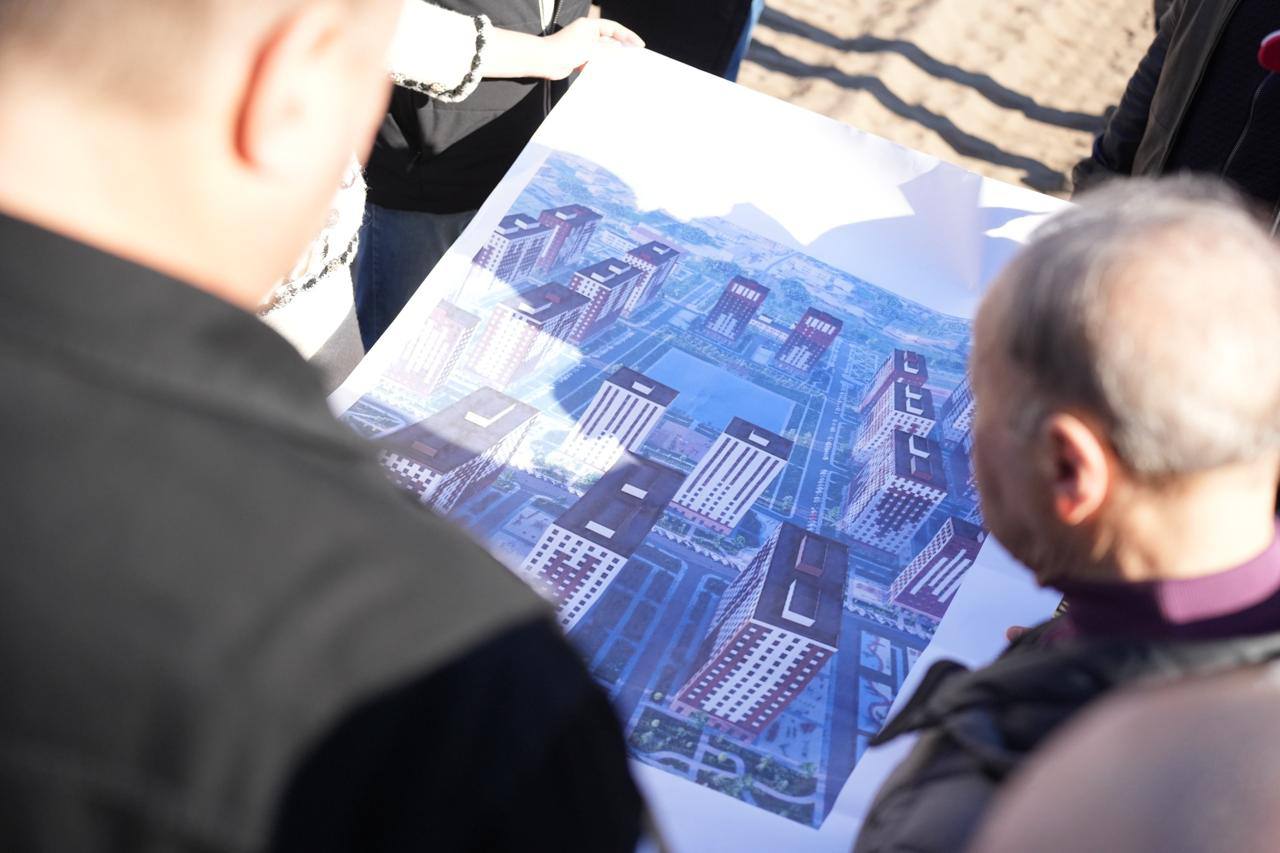 Евгений Балицкий: Обсудили начало строительства нового жилого квартала в Мелитополе Евгений Балицкий: Обсудили начало строительства нового жилого квартала в Мелитополе