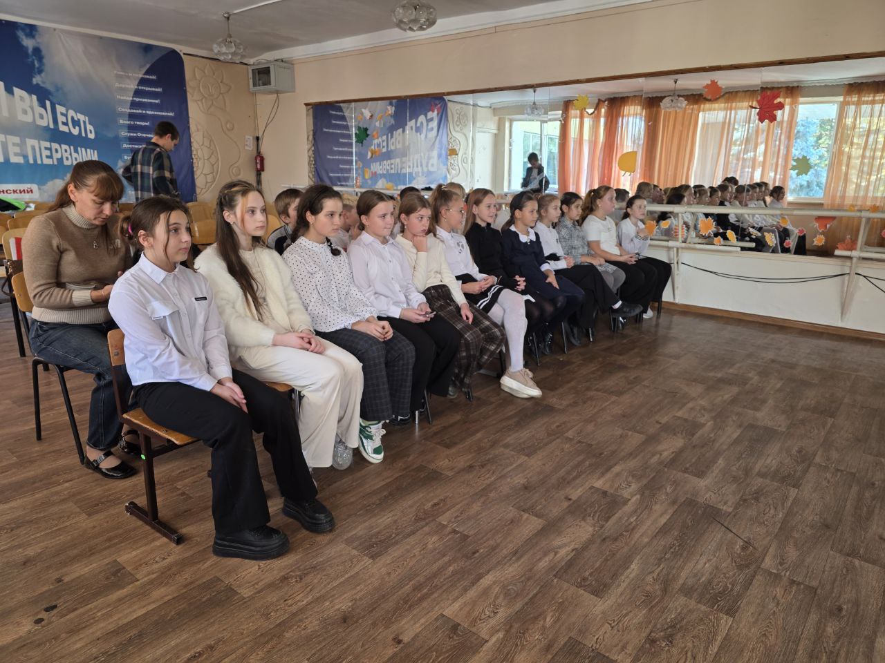 В ГБУ ОО ЗО "СОШ №9 ИМ. ГЕРОЯ СОВЕТСКОГО СОЮЗА Ю.А.ГАГАРИНА" Г.МЕЛИТОПОЛЬ ученики космического класса приняли активное участие во Всероссийском космическом диктанте «Реактивное движение» В ГБУ ОО ЗО "СОШ №9 ИМ. ГЕРОЯ СОВЕТСКОГО СОЮЗА Ю.А.ГАГАРИНА" Г.МЕЛИТОПОЛЬ ученики космического класса приняли активное участие во Всероссийском космическом диктанте «Реактивное движение»