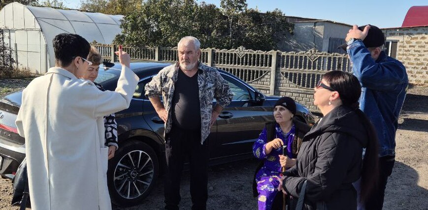 Депутат Законодательного Собрания Запорожской области Светлана Третьяк, откликнувшись на приглашение жителей одной из улиц села Мордвиновка, встретилась с ними для обсуждения насущных проблем